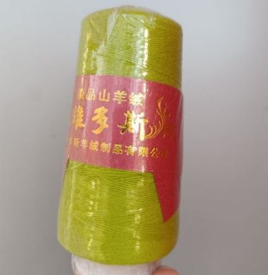 Кашемир Китай ( 045 ярко-зеленый ) 50 гр/650 м
